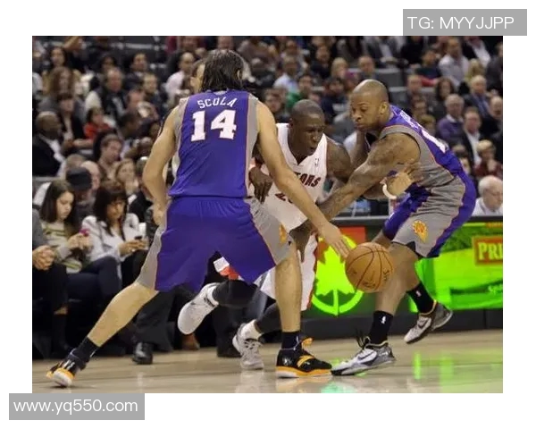 重庆篮球队的包夹战术解析与深度剖析篮球场上的团队配合与策略运用